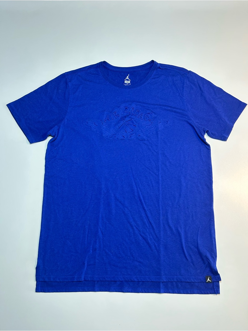 Jordan Men's T-Shirt Blue Embossed Air Jordan Wings Logo Casual Top Size